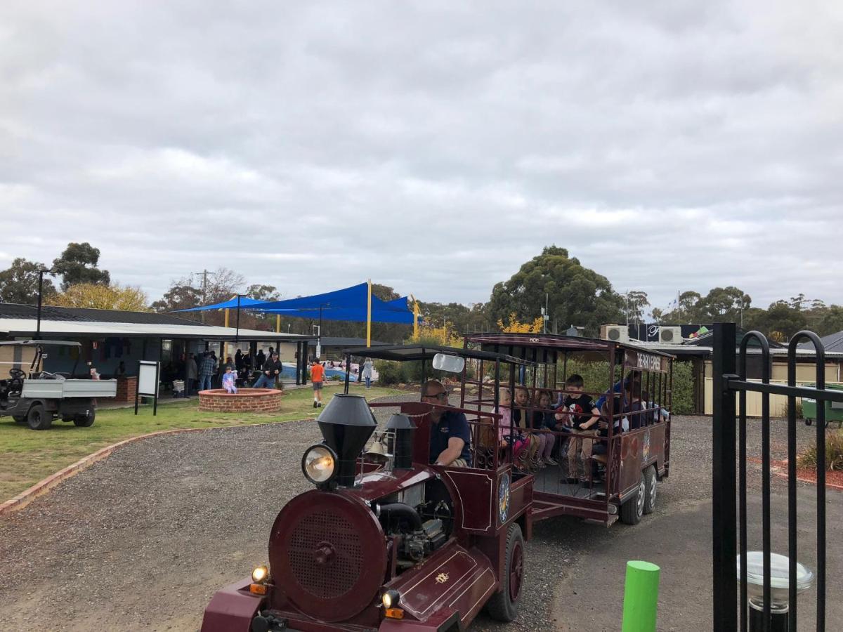 Big4 Bendigo Park Lane Holiday Park Екстер'єр фото